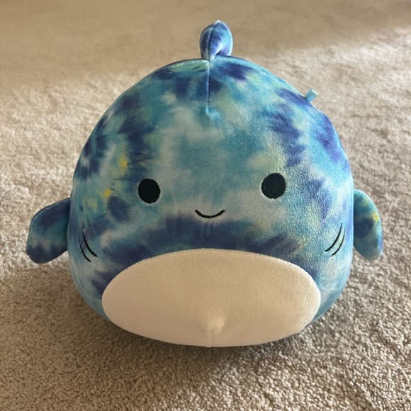 Squishmallows | Toys | Squishmallow Luther The Blue Tie Dye Shark ...